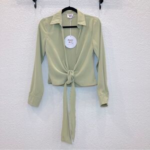 Princess Polly Gonzalo Tie Front Shirt in Pistachio Green NWT! size 4 (US)
